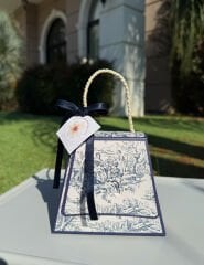 ÖĞRETMENLER GÜNÜ ÖZEL HELEN DESEN KUTU ÇANTALI SUKULENT