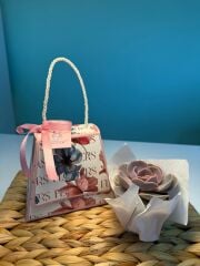 8 MART KADINLAR GÜNÜ ÖZEL SAPLI ÇANTALI MODEL (PEMBE FLOWERS ÇİÇEKLİ DESEN)