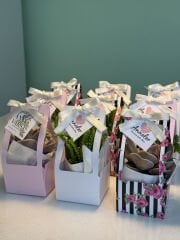 ANNELER GÜNÜ (3 RENK KARIŞIK) ÖZEL ÇANTALI MİX